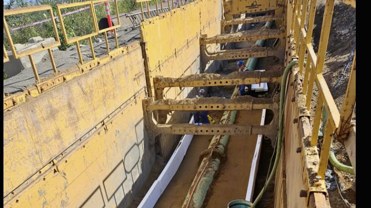 28″ HDPE / 24″ CS Firewater Jumper Line